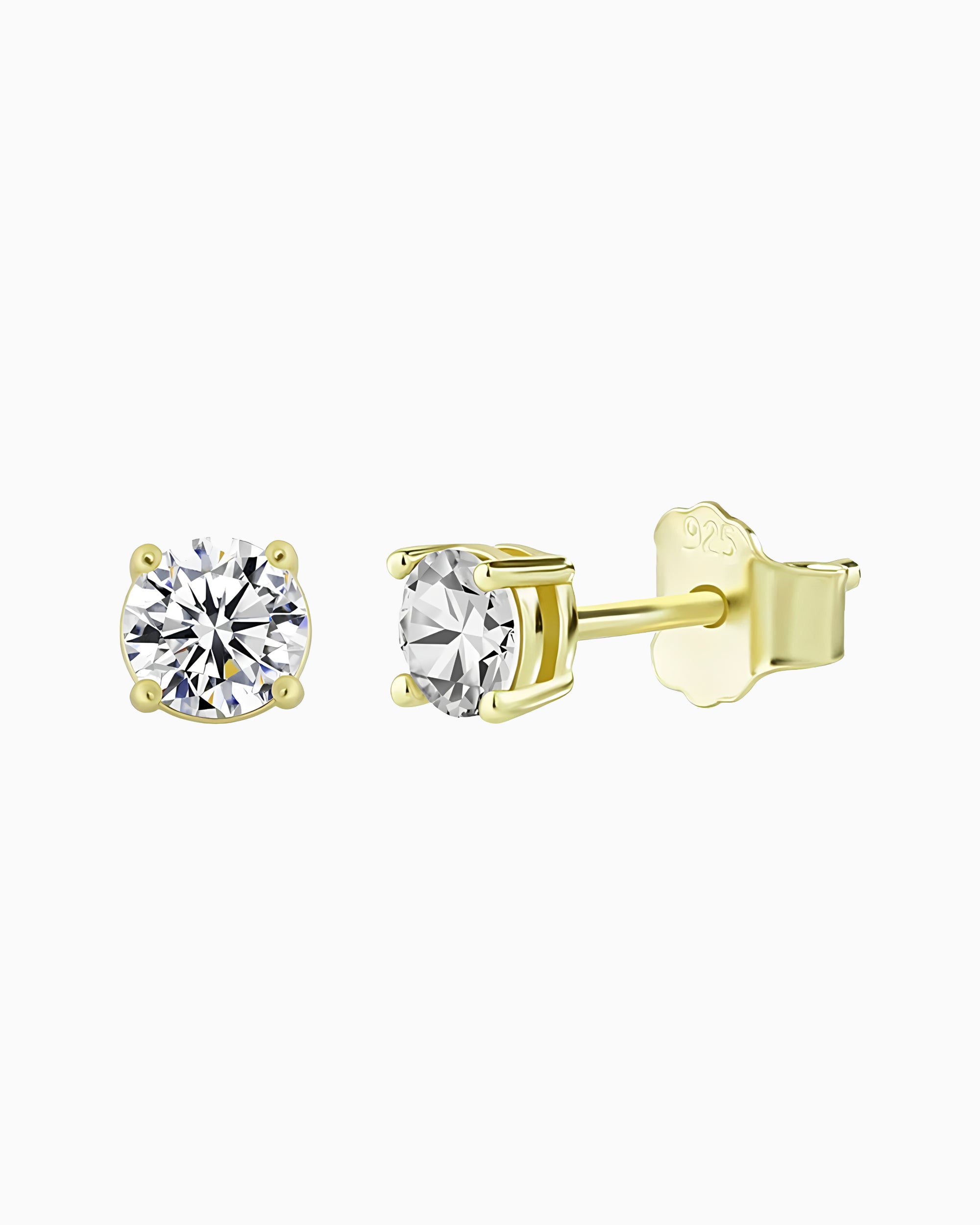 MOISSANITE DIAMOND STUDS. - 5MM